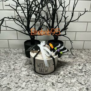 Rae Dunn Witch's Brew Measuring Cups - LAST SET